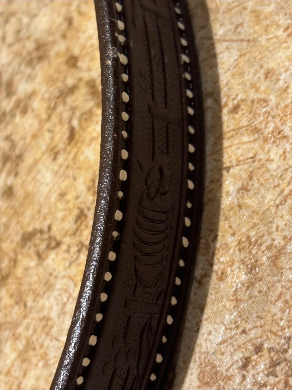 Hand-tooled edible leather belt by Mexican artisans. Size S /36 inches long